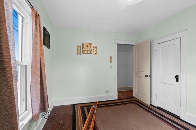 111 10TH STREET, Clintonville, WI 54929