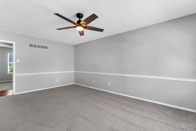 27 Sugarwood Court 1, St Peters, MO 63376