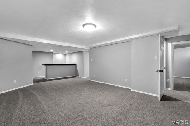 27 Sugarwood Court 1, St Peters, MO 63376