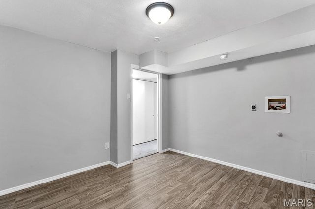 27 Sugarwood Court 1, St Peters, MO 63376