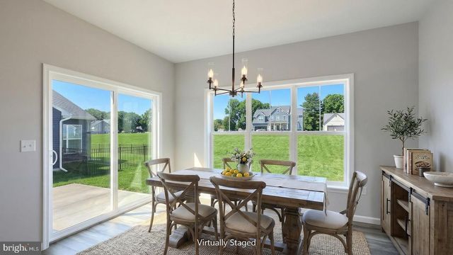 615 ESTATE DR, Mechanicsburg, PA 17055