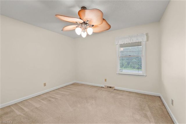 482 Motsinger Road, Winston-salem, NC 27107