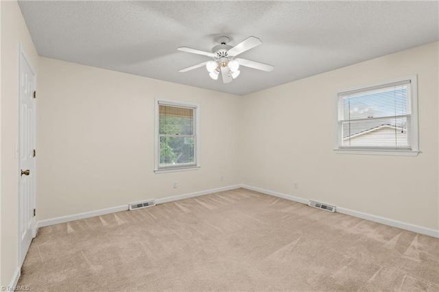 482 Motsinger Road, Winston-salem, NC 27107