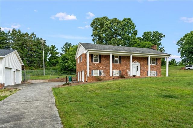 482 Motsinger Road, Winston-salem, NC 27107