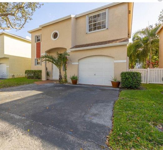 11938 NW 12th St, Pembroke Pines, FL 33026