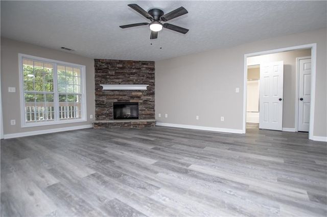 1249 Center Point Road, Temple, GA 30179