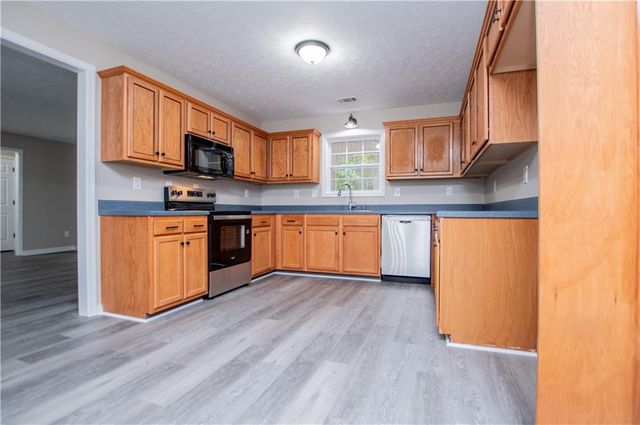 1249 Center Point Road, Temple, GA 30179