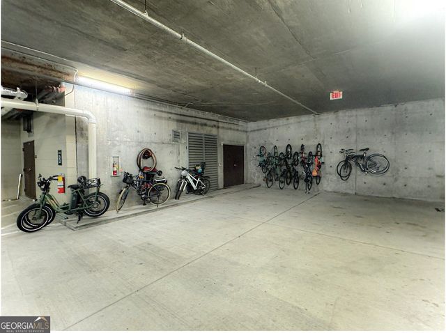 77 Peachtree Place NE 211, Atlanta, GA 30309