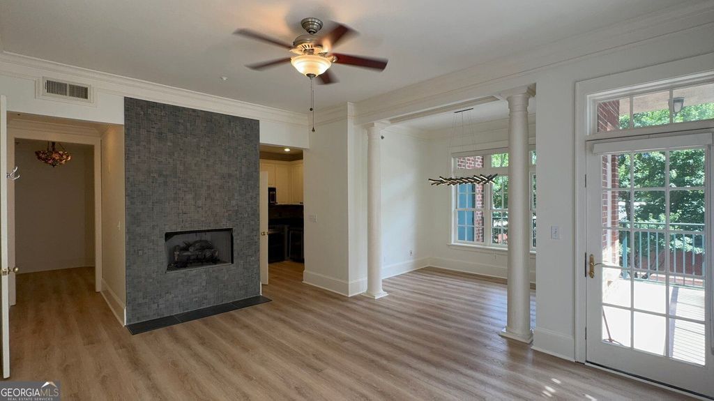 77 Peachtree Place NE 211, Atlanta, GA 30309 — photo 4