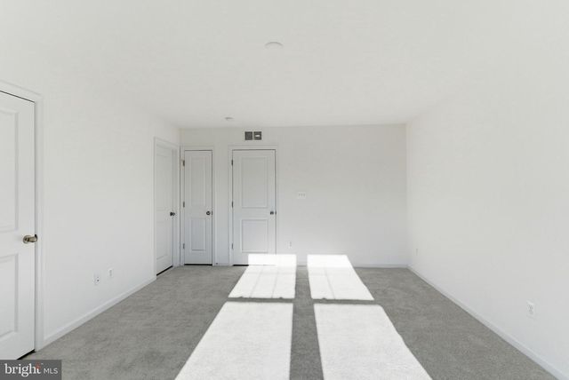 123 COURTHOUSE DR, Martinsburg, WV 25404