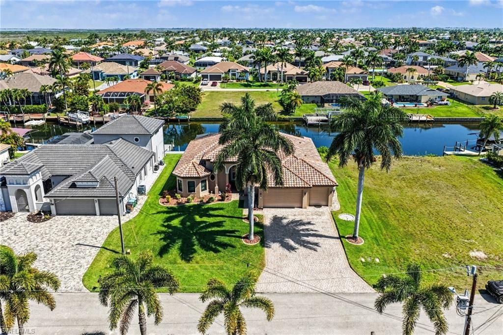 2817 SW 39th ST, Cape Coral, FL 33914