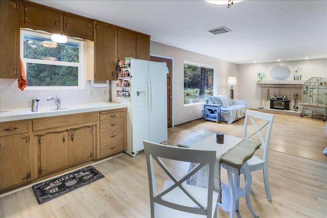 3061 Glee Ln, Placerville, CA 95667