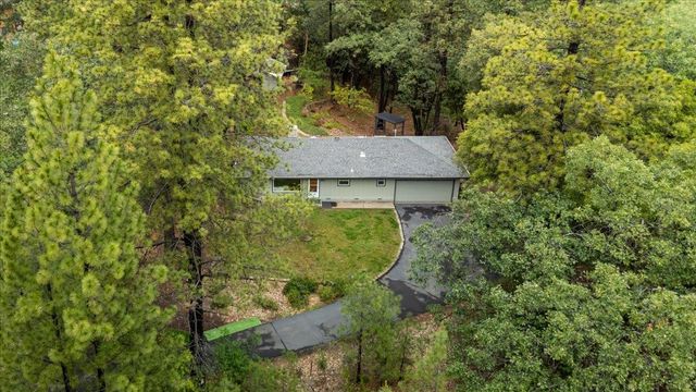 3061 Glee Ln, Placerville, CA 95667
