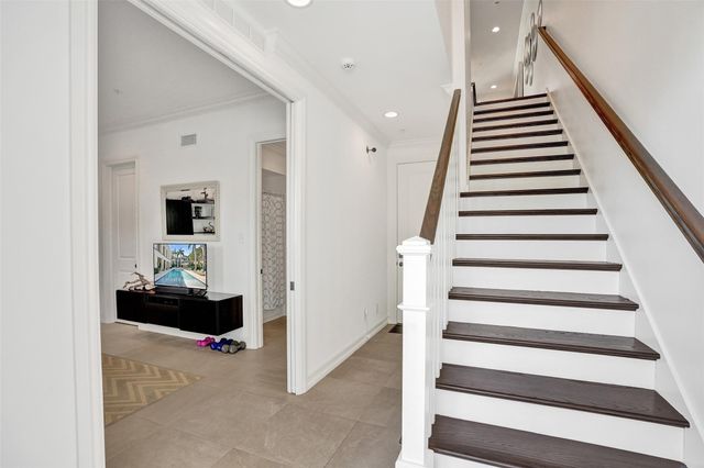 381 E Cannery Row Circle, Delray Beach, FL 33444