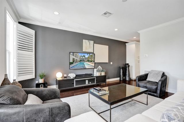 381 E Cannery Row Circle, Delray Beach, FL 33444