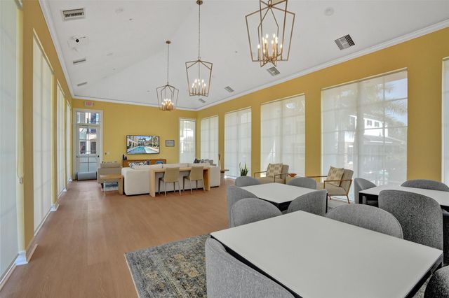 381 E Cannery Row Circle, Delray Beach, FL 33444