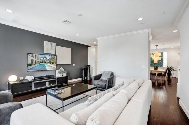 381 E Cannery Row Circle, Delray Beach, FL 33444