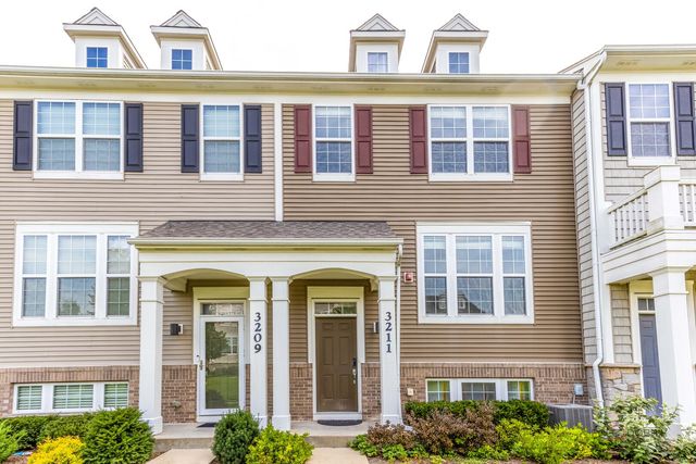 3211 Coral Lane, Glenview, IL 60026