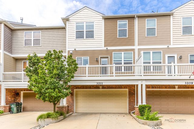 3211 Coral Lane, Glenview, IL 60026