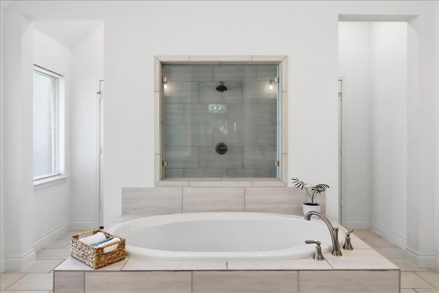 109 Rock Dock RD, Georgetown, TX 78633