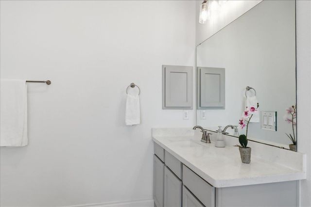 109 Rock Dock RD, Georgetown, TX 78633