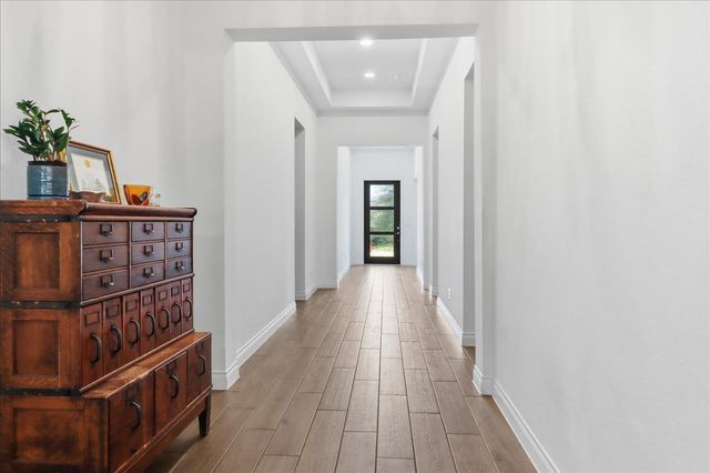 109 Rock Dock RD, Georgetown, TX 78633