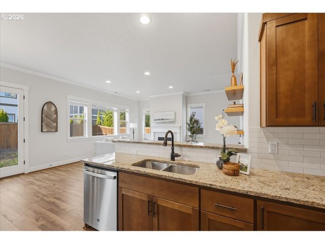 29027 Nw CARVER St, North Plains, OR 97133