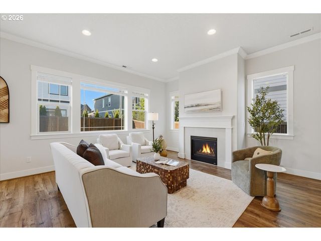 29027 Nw CARVER St, North Plains, OR 97133