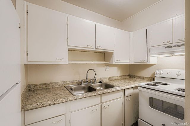 8770 Galen Court, Denver, CO 80229