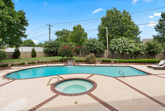 4937 E 92nd Street, Tulsa, OK 74137