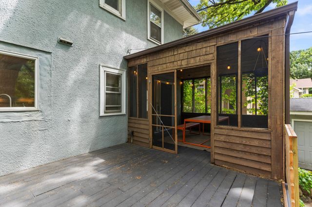 1411 Chelmsford Street, Saint Paul, MN 55108