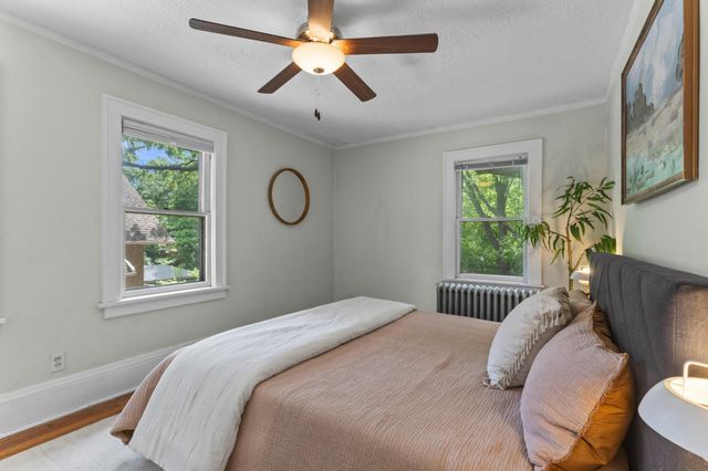 1411 Chelmsford Street, Saint Paul, MN 55108