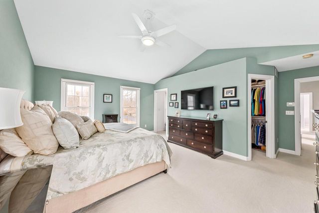 14445 W Meadowshire DRIVE, New Berlin, WI 53151