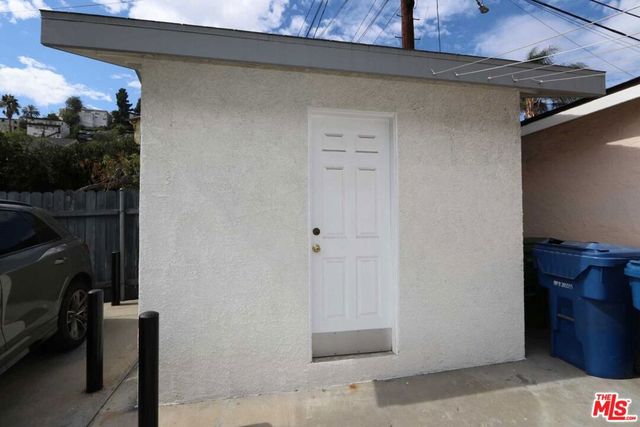1805 Silver Lake Boulevard, Los Angeles, CA 90026