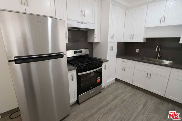 1805 Silver Lake Boulevard, Los Angeles, CA 90026