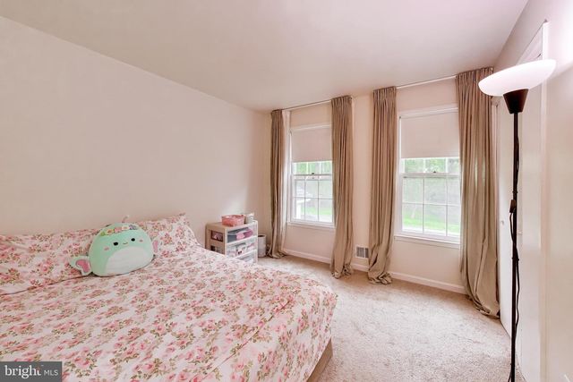 8709 VALLEY DR, Waldorf, MD 20603