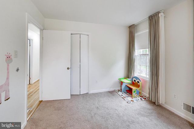 8709 VALLEY DR, Waldorf, MD 20603
