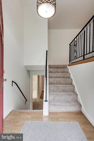 8709 VALLEY DR, Waldorf, MD 20603