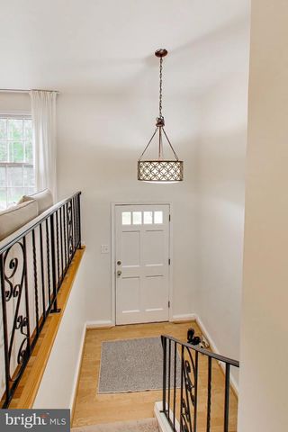 8709 VALLEY DR, Waldorf, MD 20603