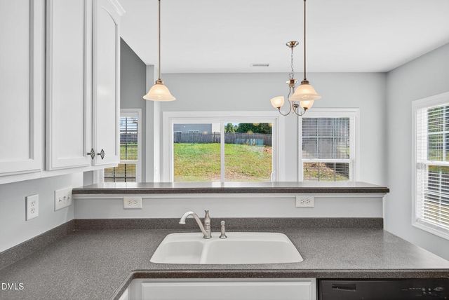 60 Rowan Drive, Clayton, NC 27520