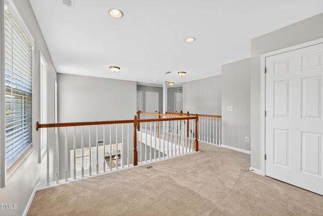 60 Rowan Drive, Clayton, NC 27520