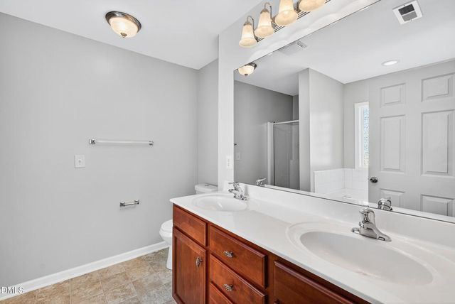 60 Rowan Drive, Clayton, NC 27520