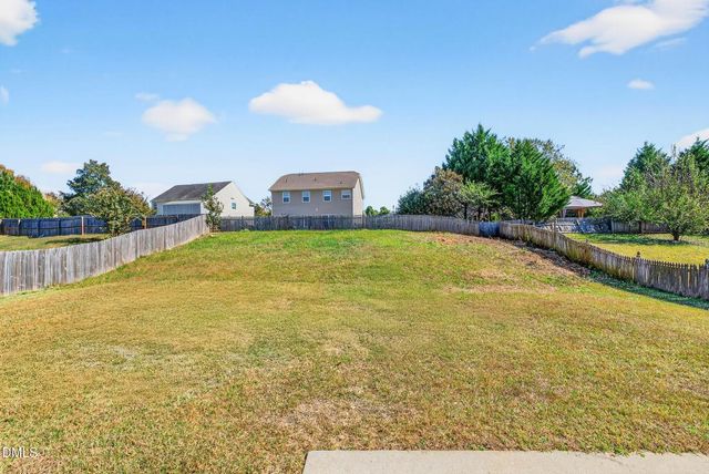 60 Rowan Drive, Clayton, NC 27520