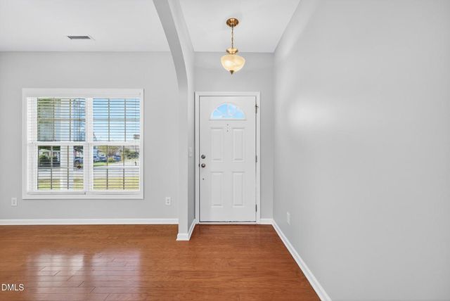 60 Rowan Drive, Clayton, NC 27520