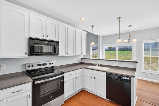 60 Rowan Drive, Clayton, NC 27520