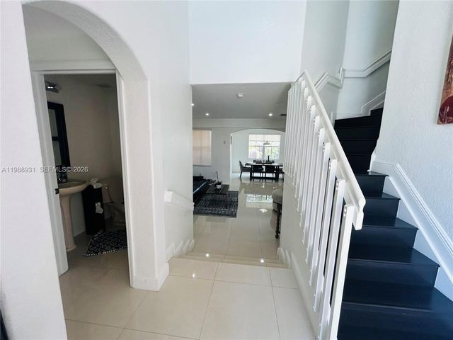 10963 NW 87th Ln 10963, Doral, FL 33178