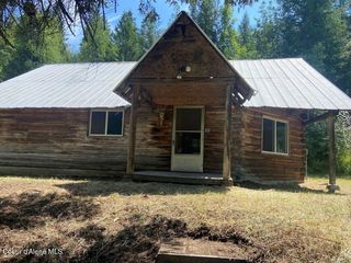 1456 Mountain Meadows Rd, Naples, ID 83847