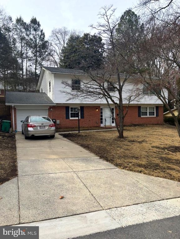 889 DIAMOND DR, Gaithersburg, MD 20878