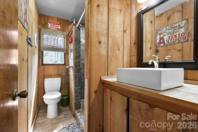 150 Timberlane Drive, Etowah, NC 28729