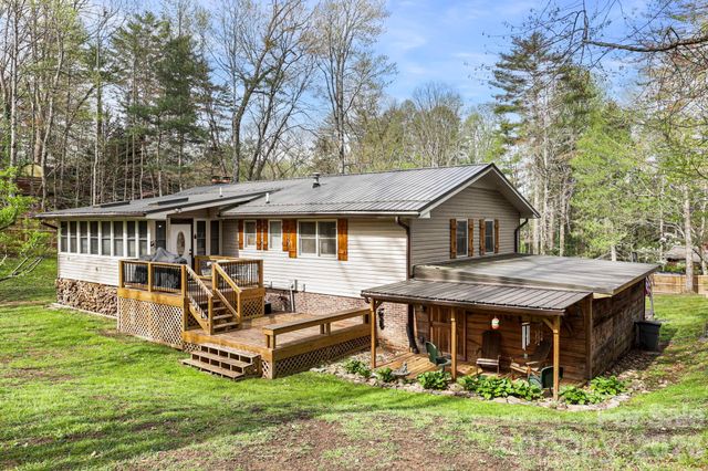 150 Timberlane Drive, Etowah, NC 28729